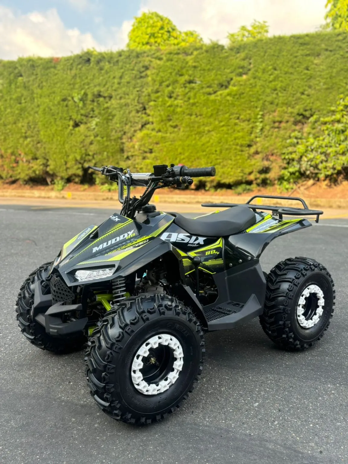 Cuatrimoto Boss 110cc 4x2